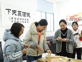 冬至好兆頭，翔工歡樂(lè)多，也為您送上一份祝福！