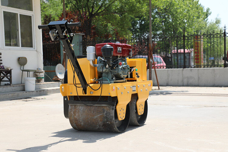 為什么小型壓路機(jī)會(huì)漏油？該如何解決？